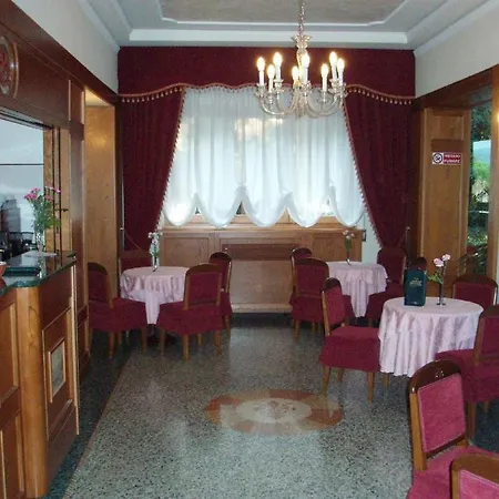 Belvedere Отель 4*